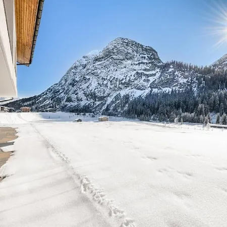 Elegance Chalet Enchanting Mountain World Of Lech Apartment